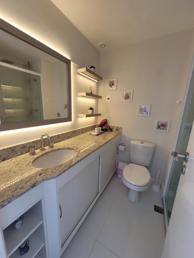 Studio Lux Ao Lado Da Puc Com Netflix Porto Alegre Buitenkant foto