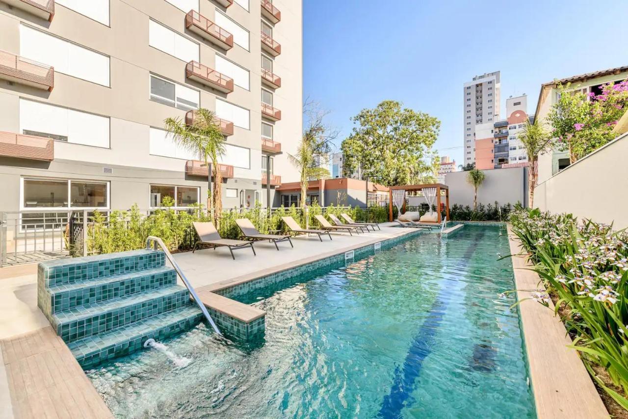 Studio Lux Ao Lado Da Puc Com Netflix Porto Alegre Buitenkant foto