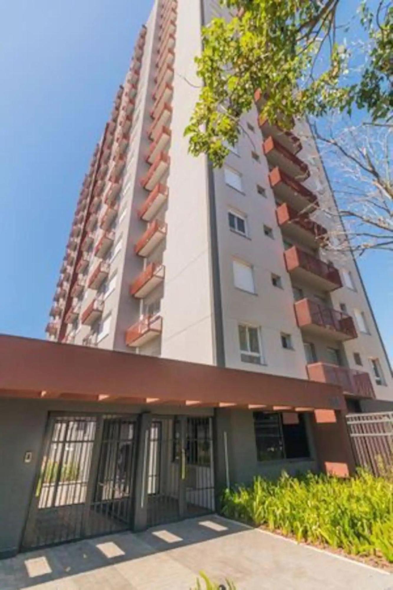 Studio Lux Ao Lado Da Puc Com Netflix Porto Alegre Buitenkant foto
